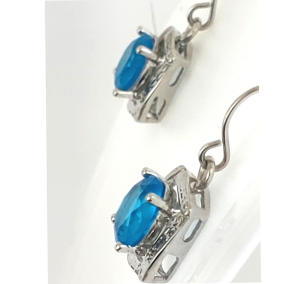 NWOT Blue Topaz earrings - Picture 3 of 6
